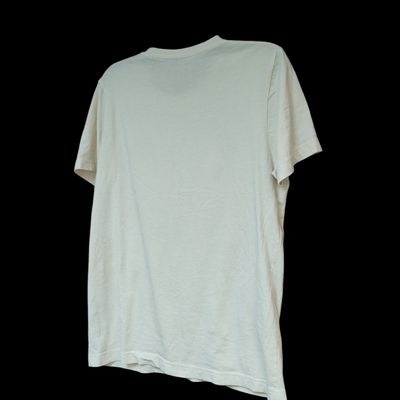 *FINAL SALE* EUC Lips Graphic Tee Size M - Picture 2 of 3